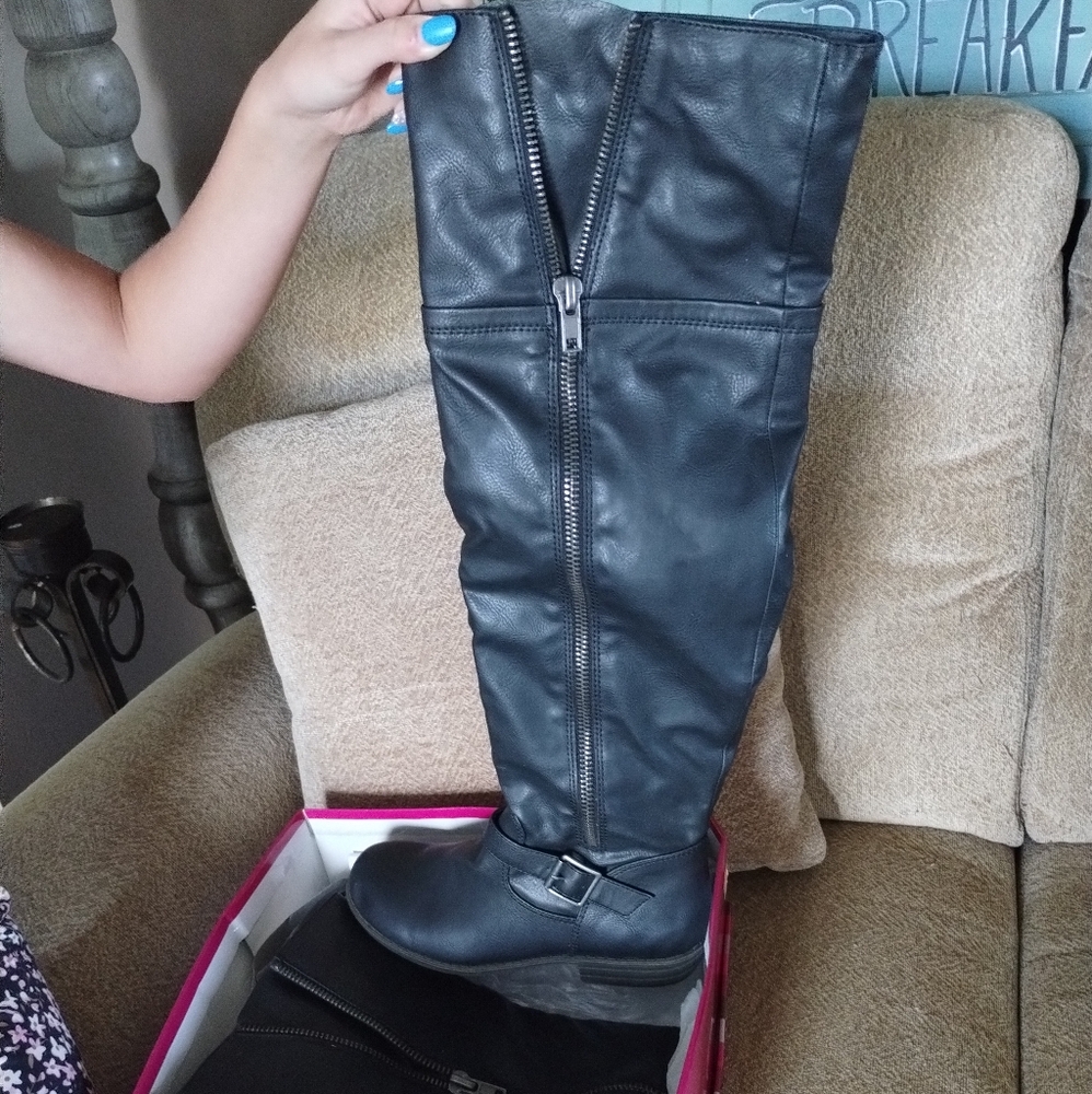 Woman's boots